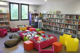Библиотека л г. La bibliotheque упражнения. La bibliotheque упражнения для детей. Bibliotheque petits enfants книга синяя. La bibliotheque exercise.